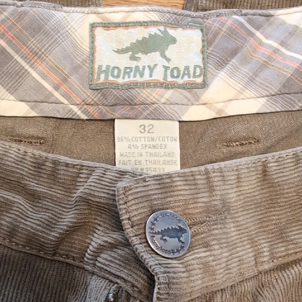 Horny Toad Green Corduroy Pants for Timeless Style - Picture 2 of 4
